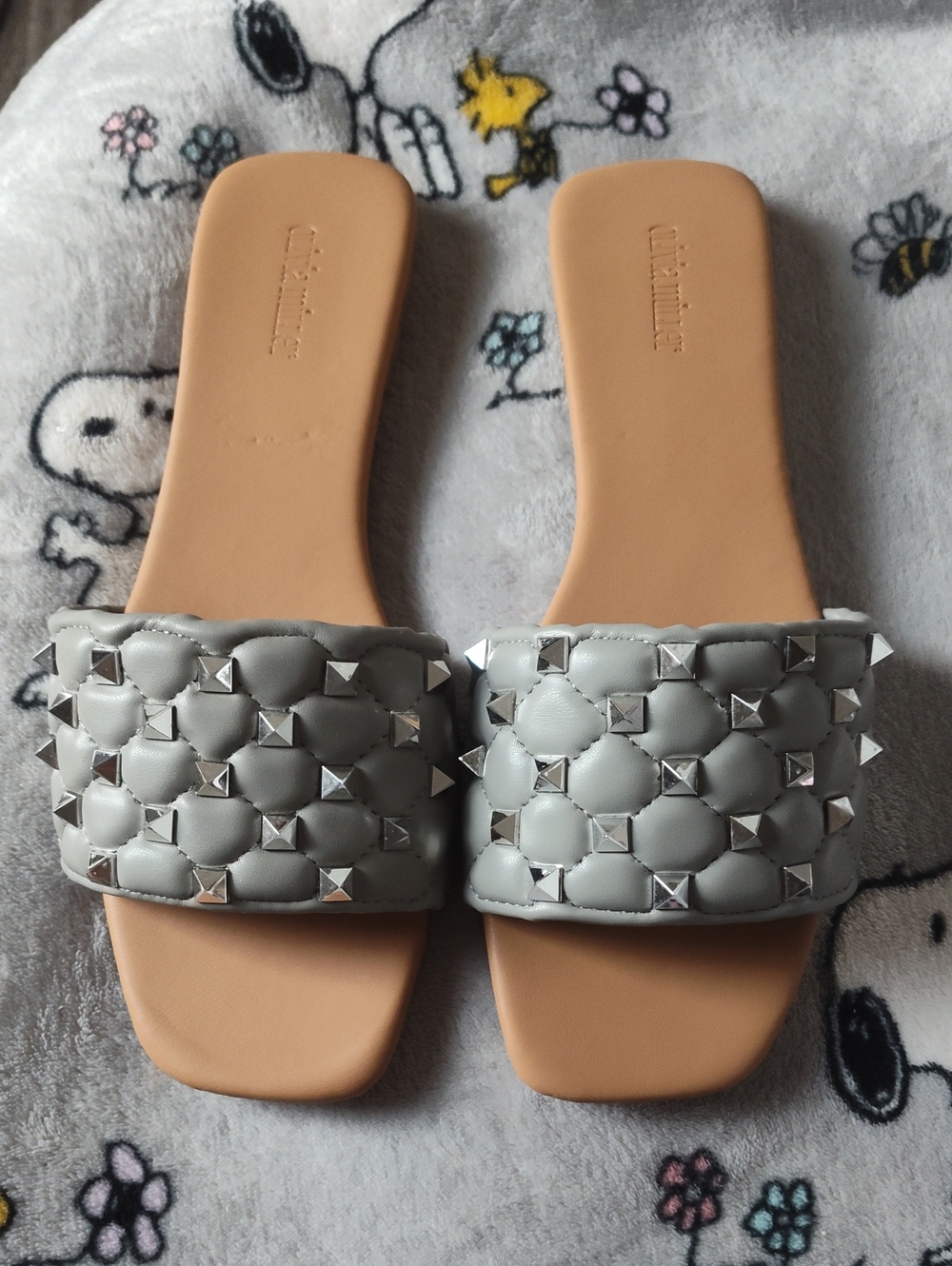 Olivia Miller Quilted Studded Slide Sandals - Light Gray
